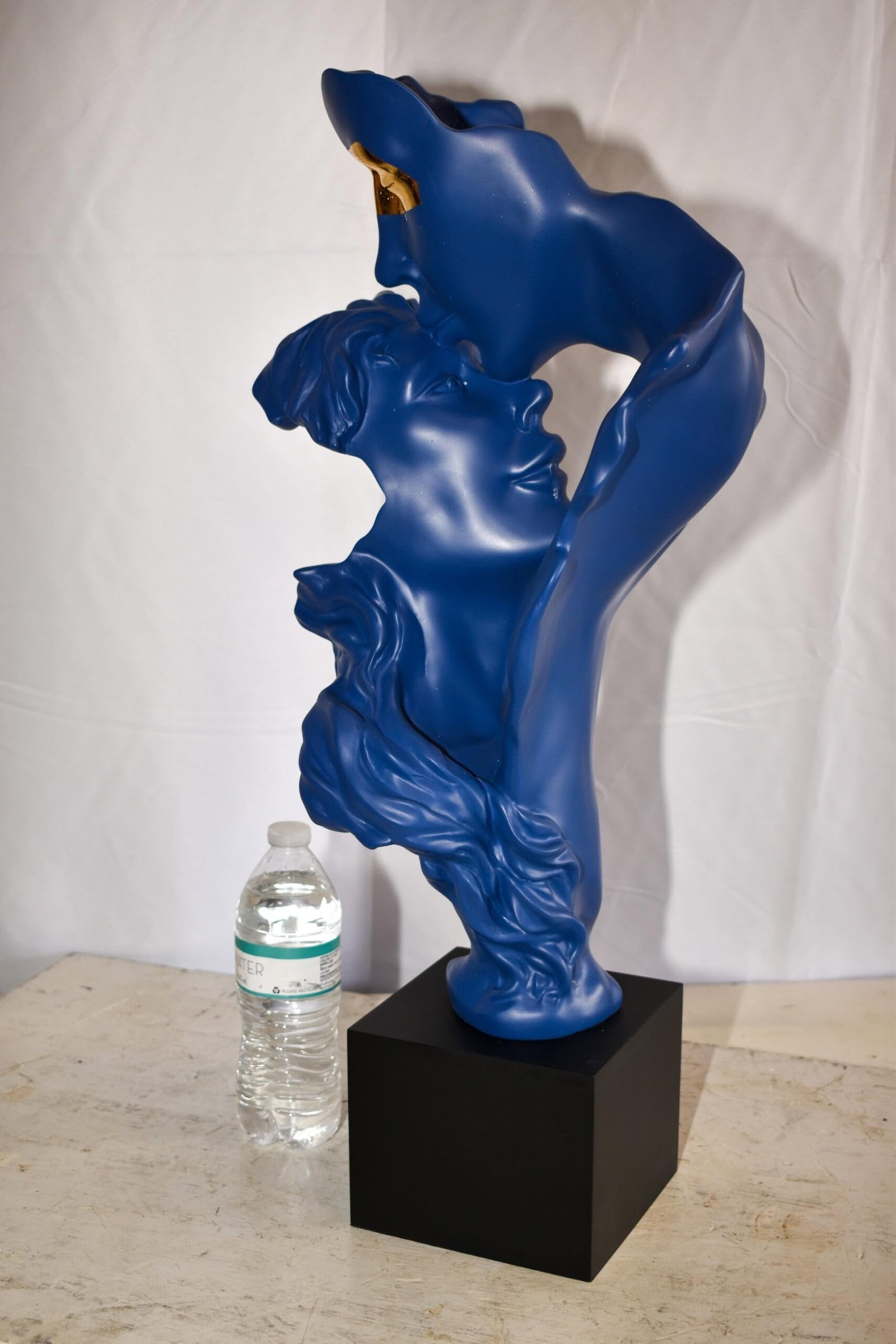 Abstract Modern Lovers Blue Resin Statue 12" x 8" x 26"H - 5