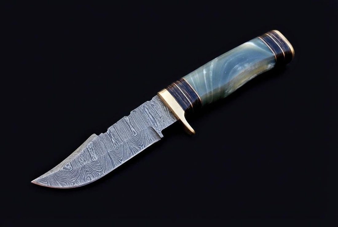 Handmade Damascus Steel Hunting Knife 8" | Fixed Blade Skinner with Brass Guard & Sheath: Title:Handmade Damascus Steel Hunting Knife 8" | Fixed Blade Skinner with Brass Guard & Sheath Description:This is a custom, hand-forged hunting knife featuring a distinctive twist-pattern Damascus