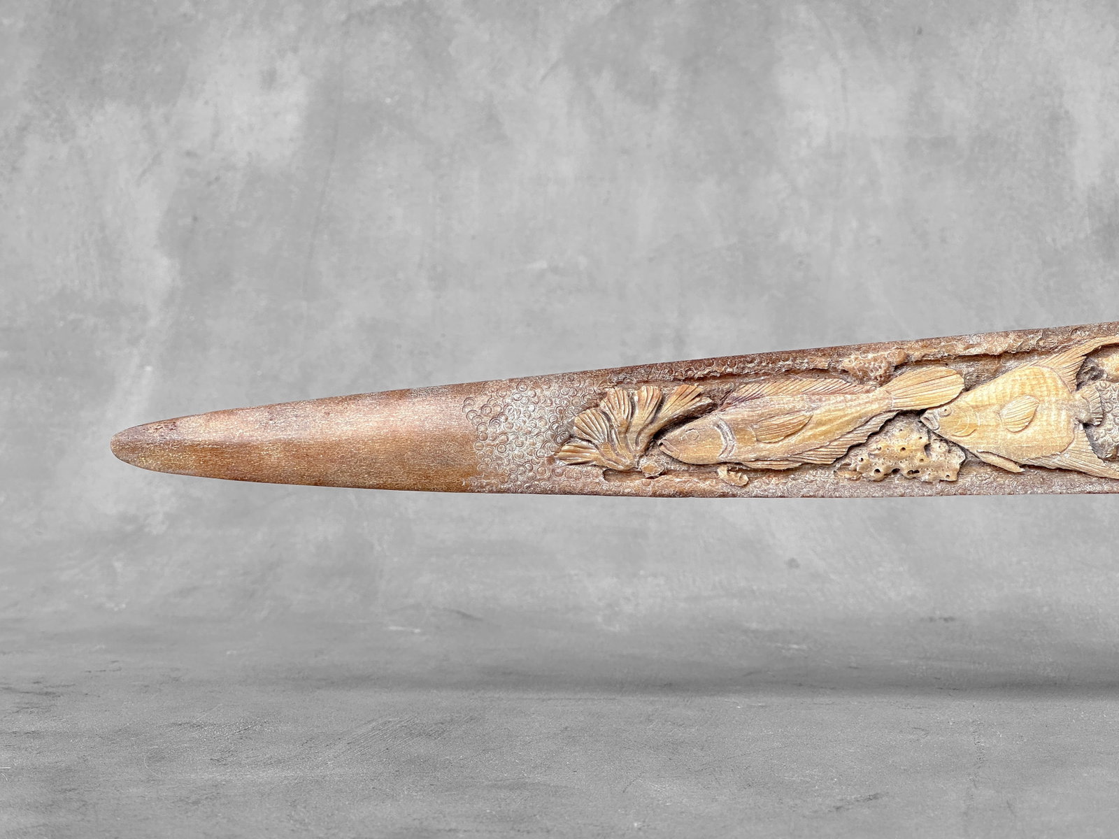Wonderful engraved Swordfish rostrum - Marine motif - 5