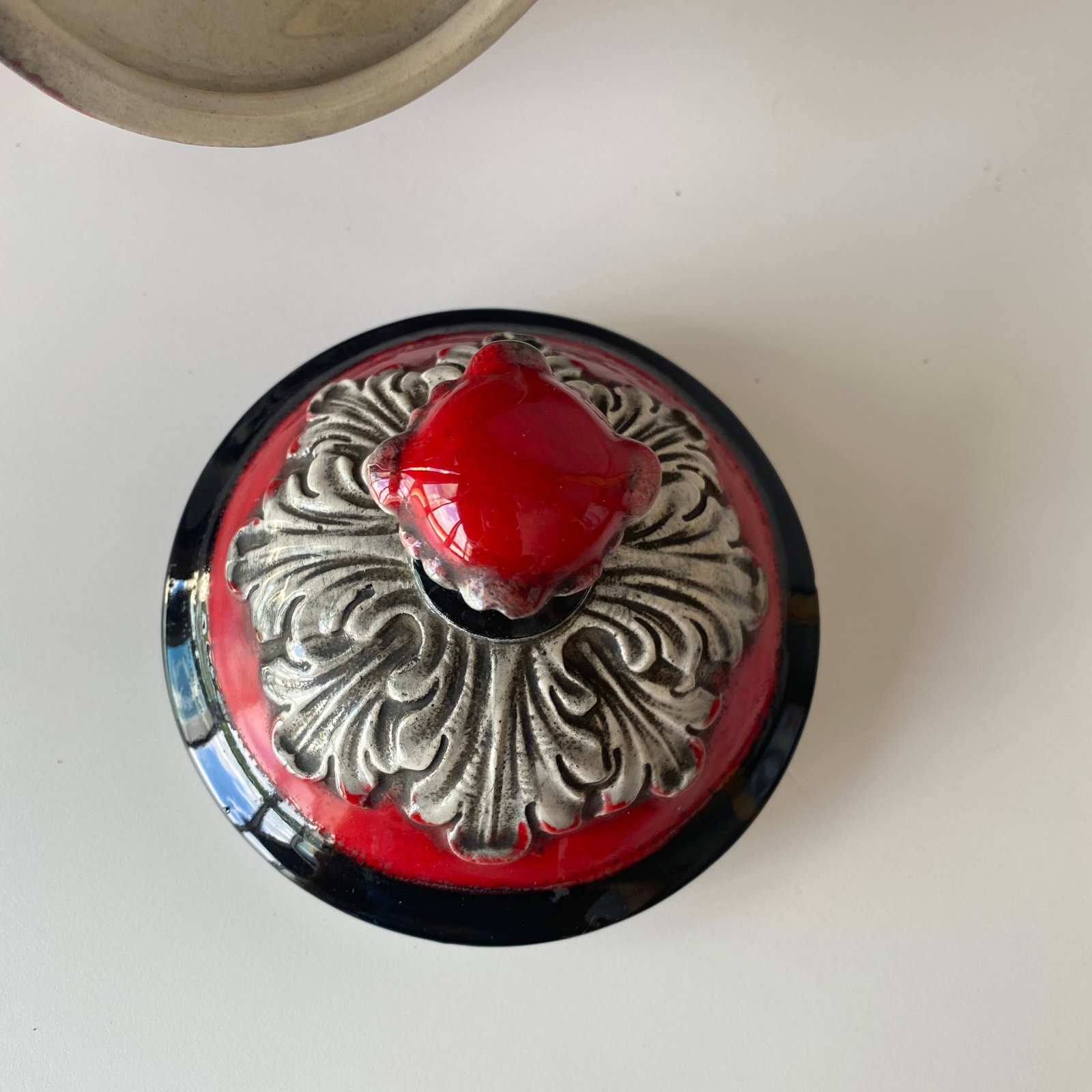 Handmade and handpainted ceramic jar pot with lid - 7