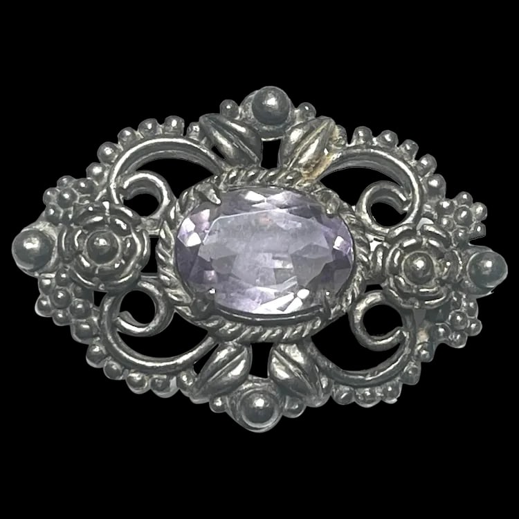 Vintage Silver Amethyst Ornate Floral Filigree Brooch: Title: Vintage Silver Amethyst Ornate Floral Filigree Brooch Description: Vintage Silver Amethyst Ornate Floral Filigree Brooch. Date/Period: Vintage Materials: Did not see a Hallmarked/This piece
