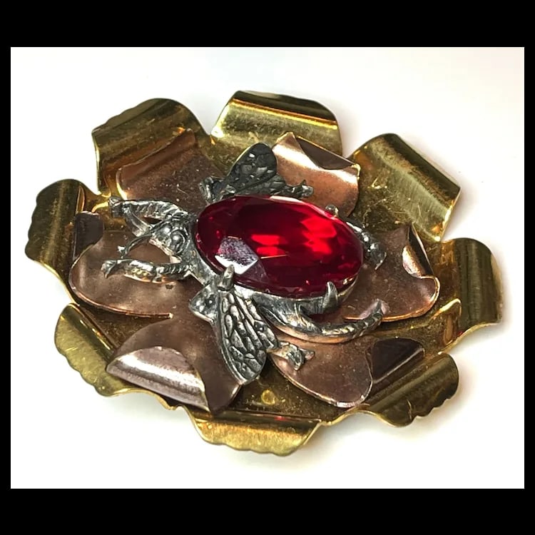 Vintage LIDZ BROS NY Oversized Bug/Fly Brooch. - 4