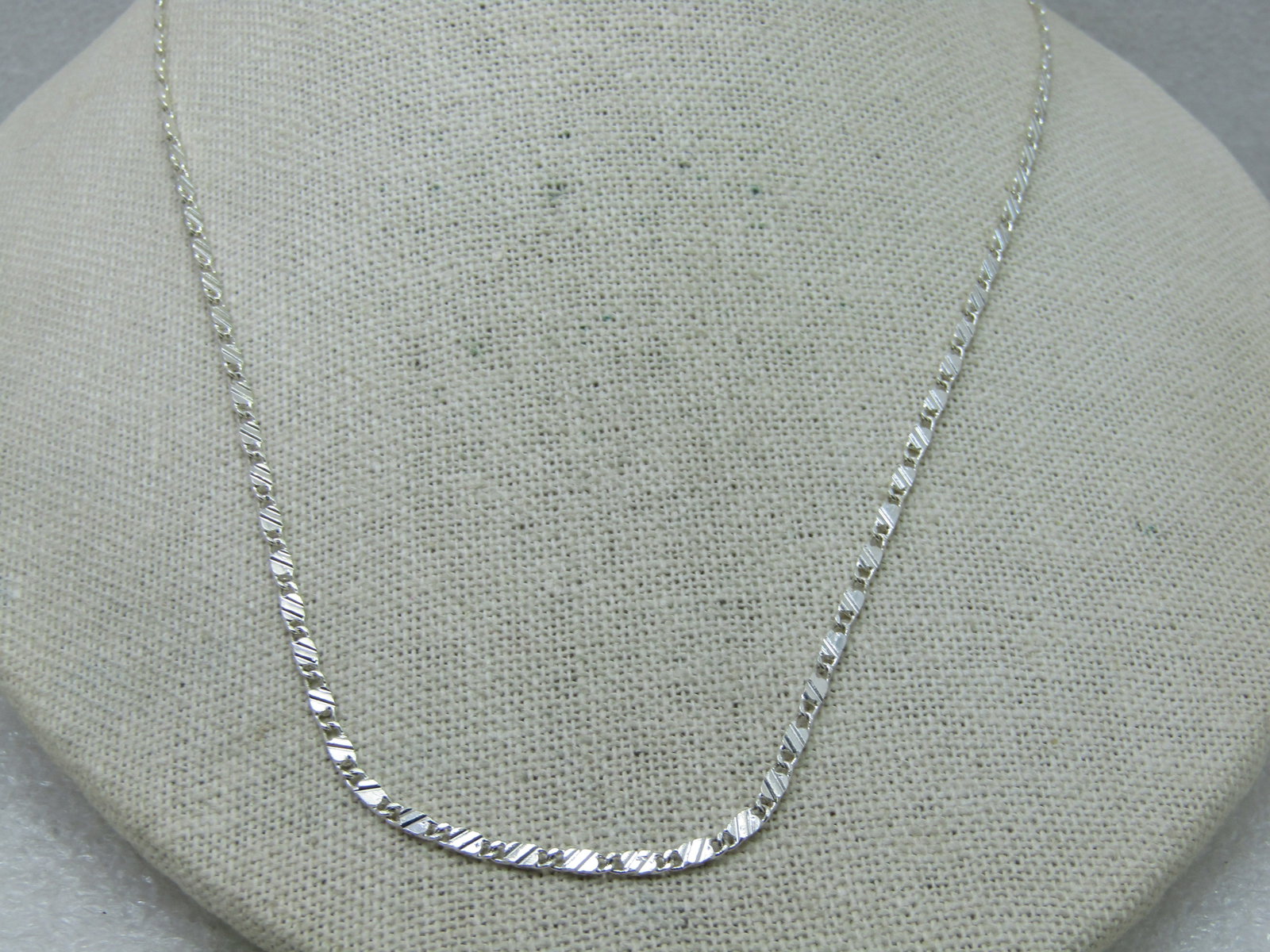 Vintage 20" Ridged Link Necklace, 3mm Wide, 1980's-1990's - 2