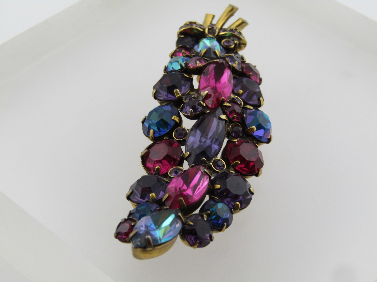Vintage Rhinestone Stem Brooch, Mixed Gemtones, WEISS, Mid-Century - 3