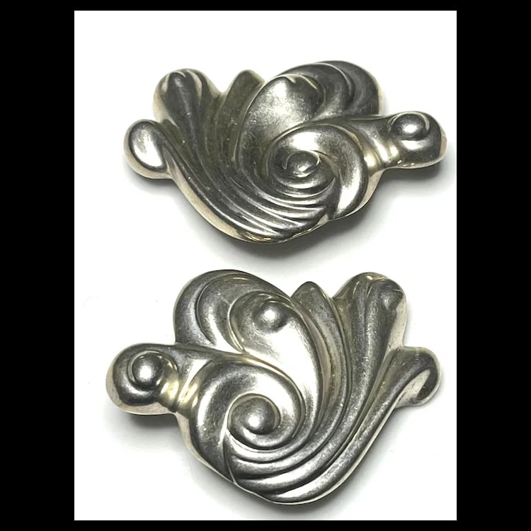 Vintage BILL HOLMAN Oversized Modernist Style Sterling Silver Swirl Clip-On Earrings - 4
