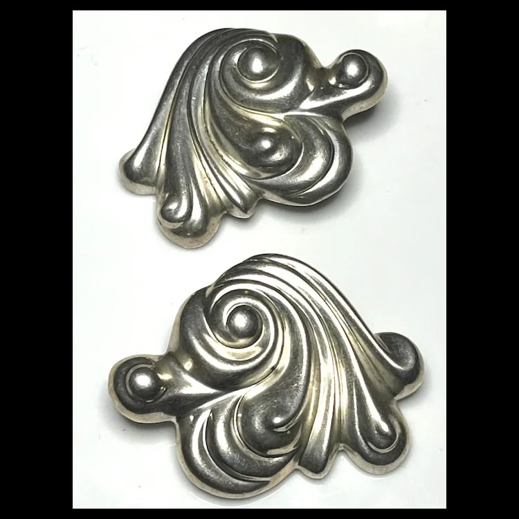 Vintage BILL HOLMAN Oversized Modernist Style Sterling Silver Swirl Clip-On Earrings - 5