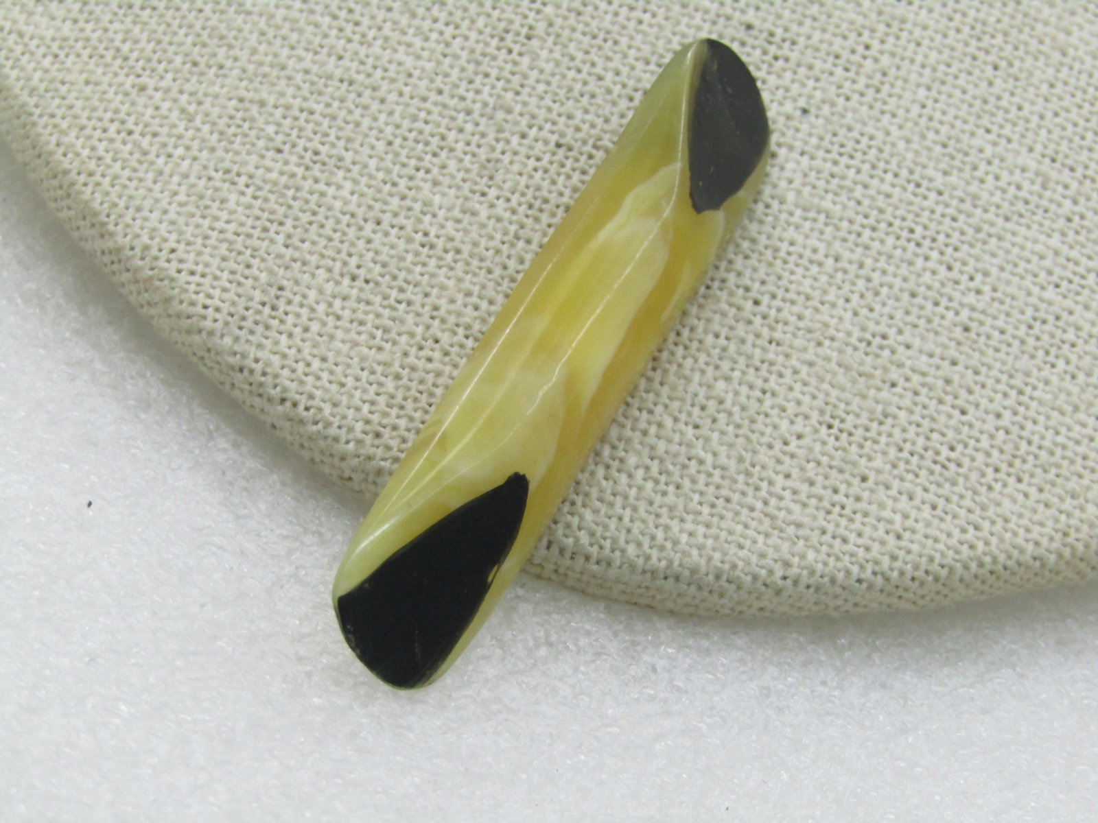 Vintage 1920's-1930's Black & White Celluloid Brooh, 2", Unisex - 3