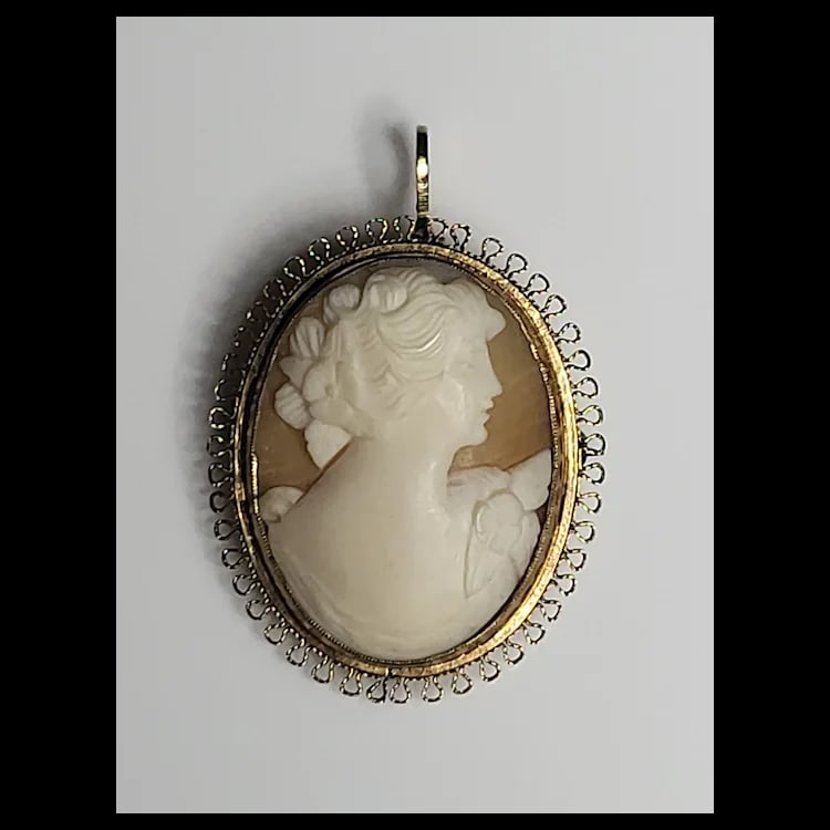 Vintage Gold 12k Handcarved Shell Cameo Pendant/Brooch Lace Detail - 2