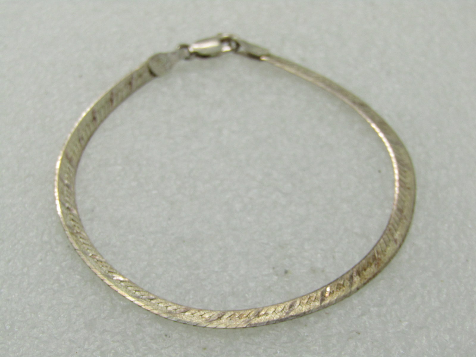 Vintage Sterling Herringbone Bracelet, 3mm Etched/Herringbone, Signed OR, 7" (1 of 5)