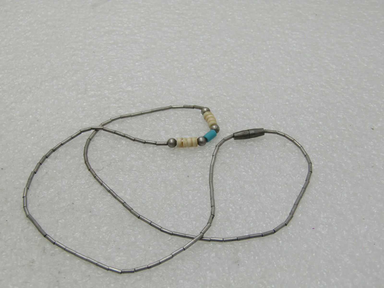 Sterling Southwestern Puka Turquoise Beaded Necklace 16" - 4