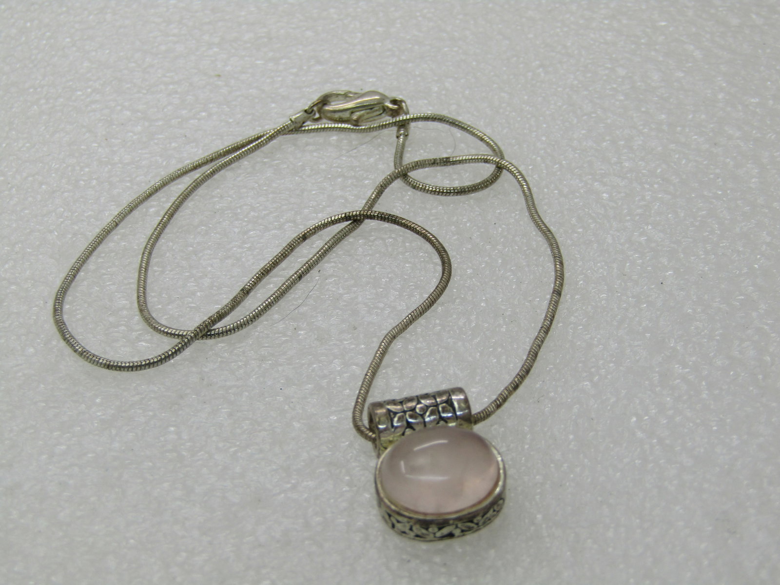 Vintage Silver Tone White Stone Necklace, Bali-Style 16" - 5