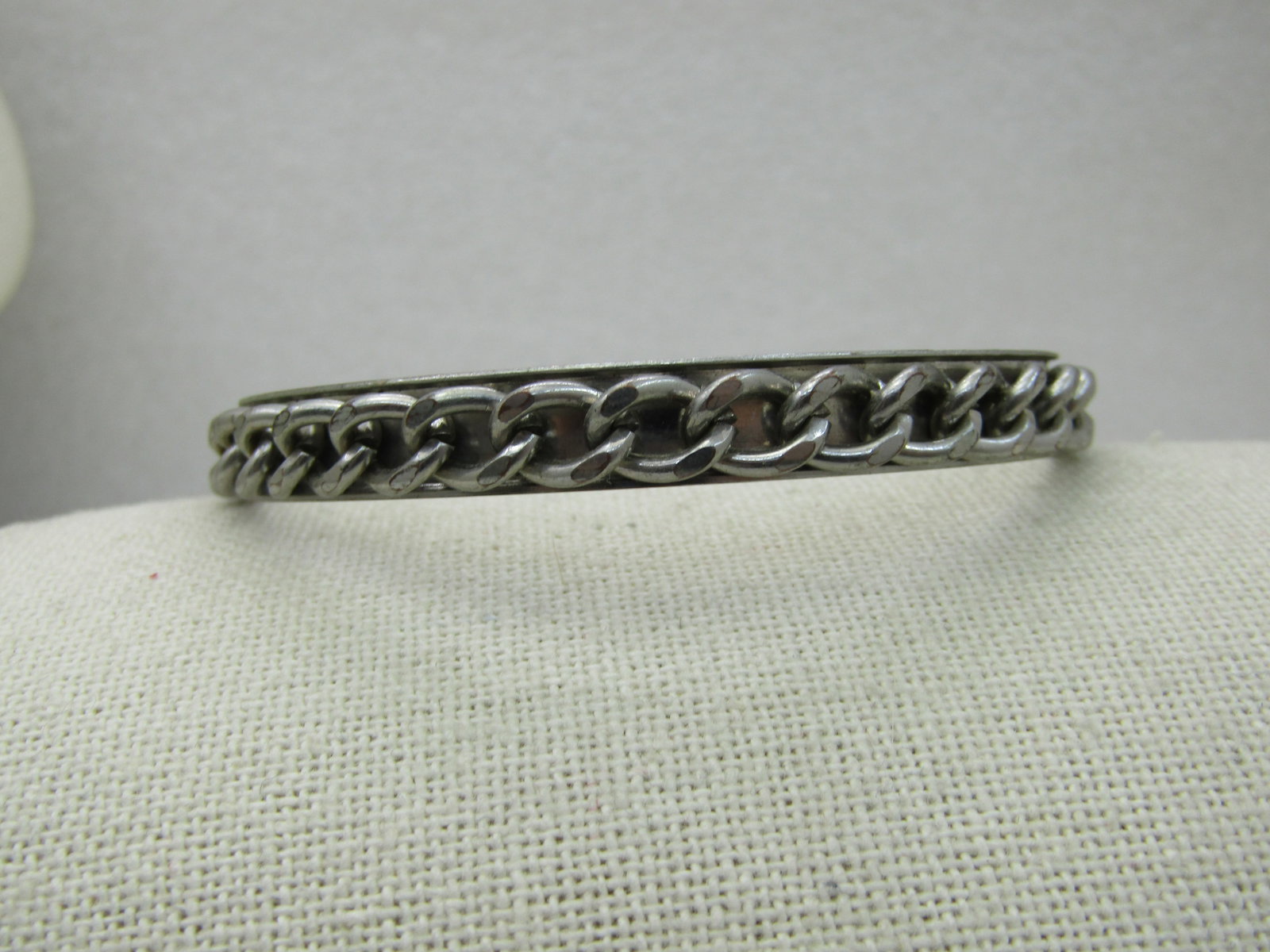 Vintage Curb Link Bangle Bracelet, 8.5", Silver Tone - 3