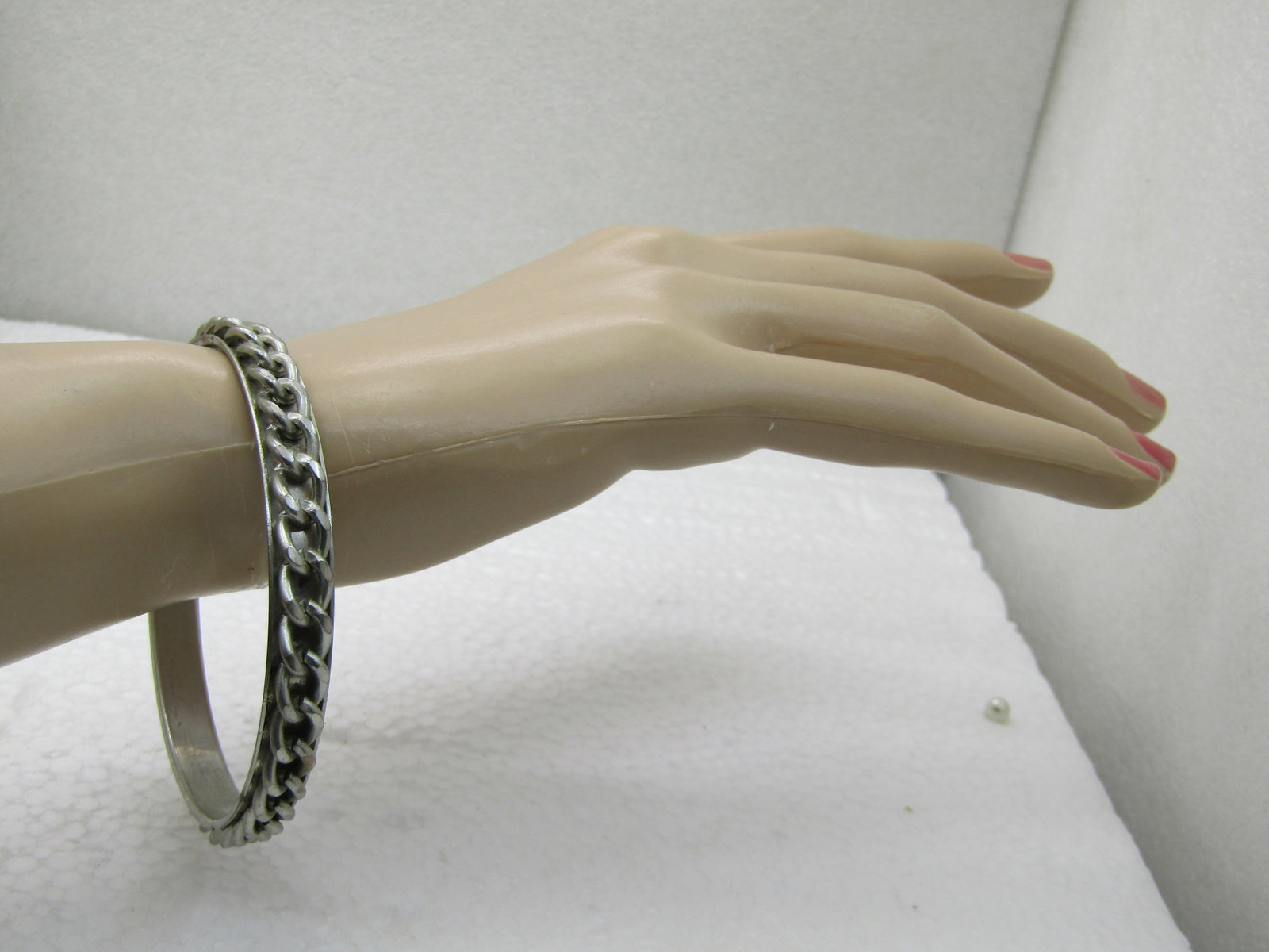 Vintage Curb Link Bangle Bracelet, 8.5", Silver Tone - 6