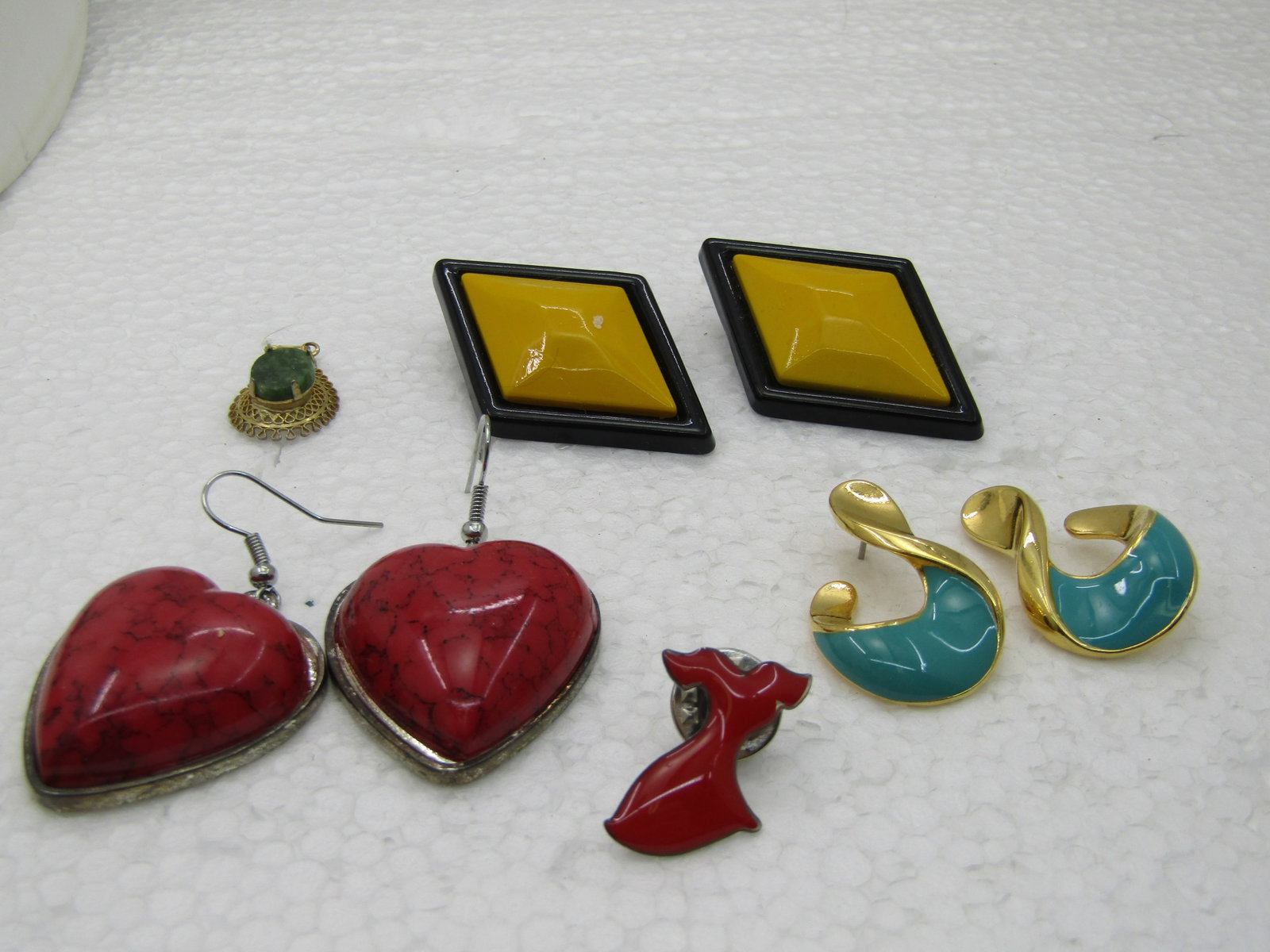 Vintage 1980's Earrings, Pendant, Pin Lot, 3 Earrings, 1 Pendant, 1 Pin - 2