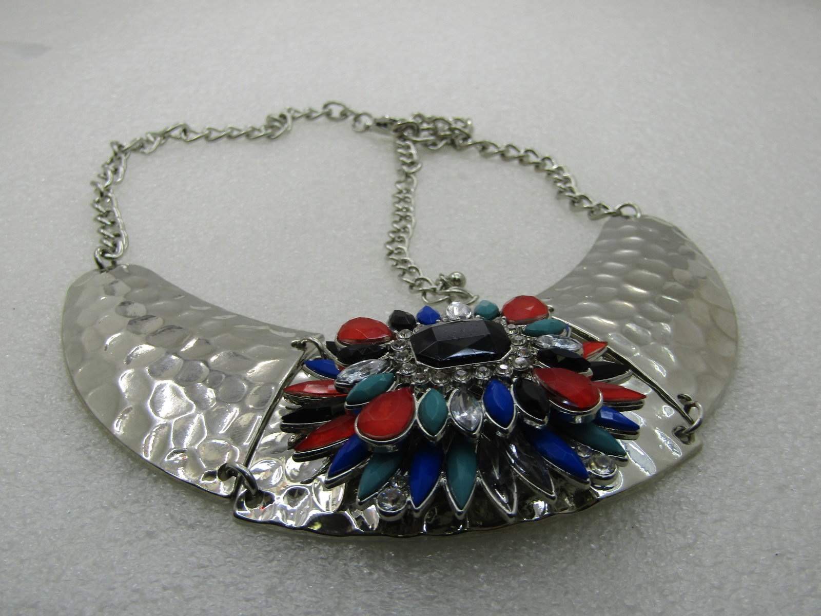 Vintage Hammered Rhinestone Tiered Necklace, 21", Silver Tone - 6