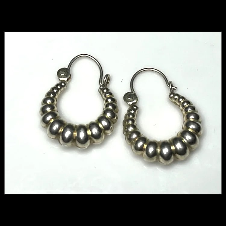 Vintage Sterling Silver Shrimp Hoop Earrings - 2