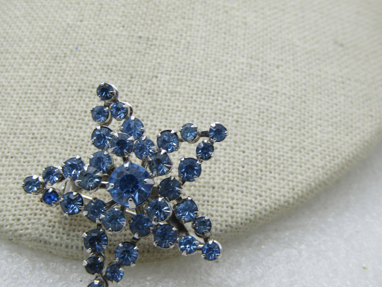 Vintage Blue Rhinestone Tiered Star Brooch, 1.5" - 3