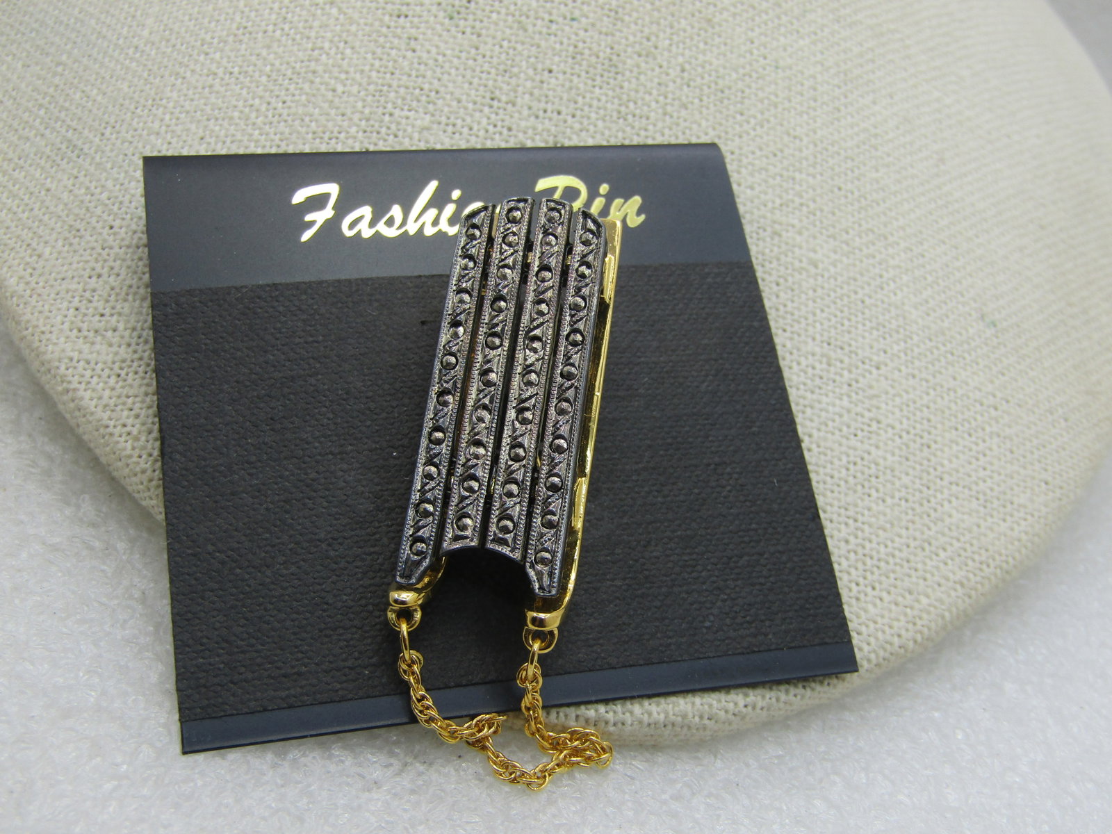 Vintage Sled with Chain Handle Brooch, Faux Marcasite - 2