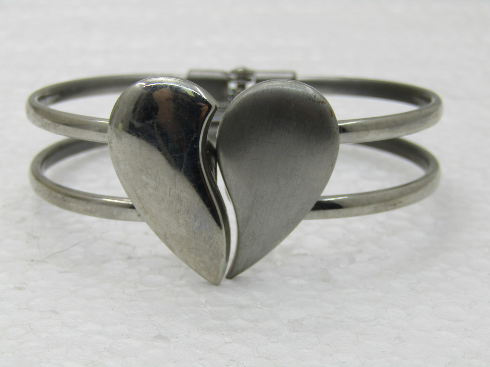 Vintage Premier Designs Heart Clamper Bracelet, 7", Silver Tone - 2