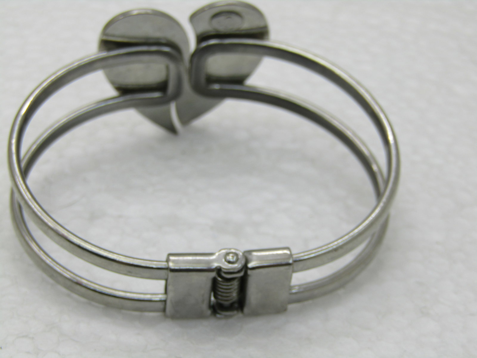 Vintage Premier Designs Heart Clamper Bracelet, 7", Silver Tone - 4