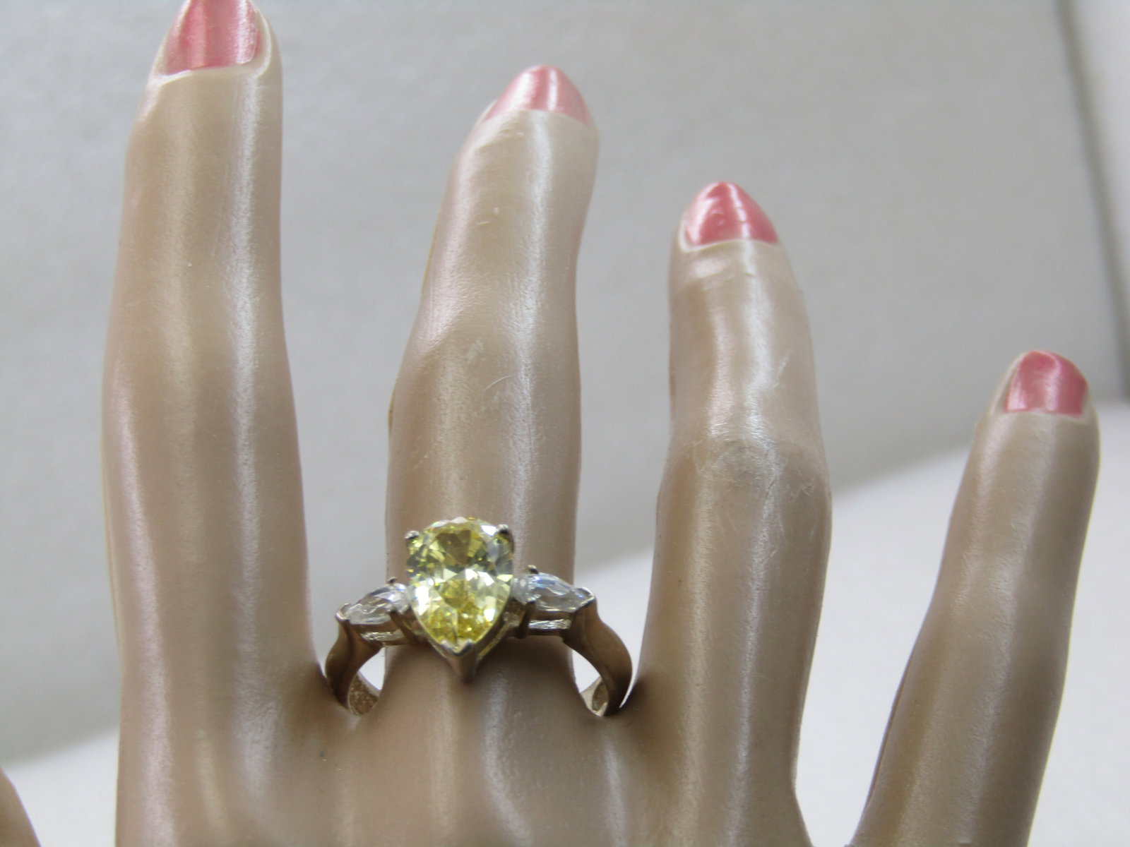 Vintage Sterling Yellow & Clear CZ Ring, Sz. 10 Statement Ring - 7