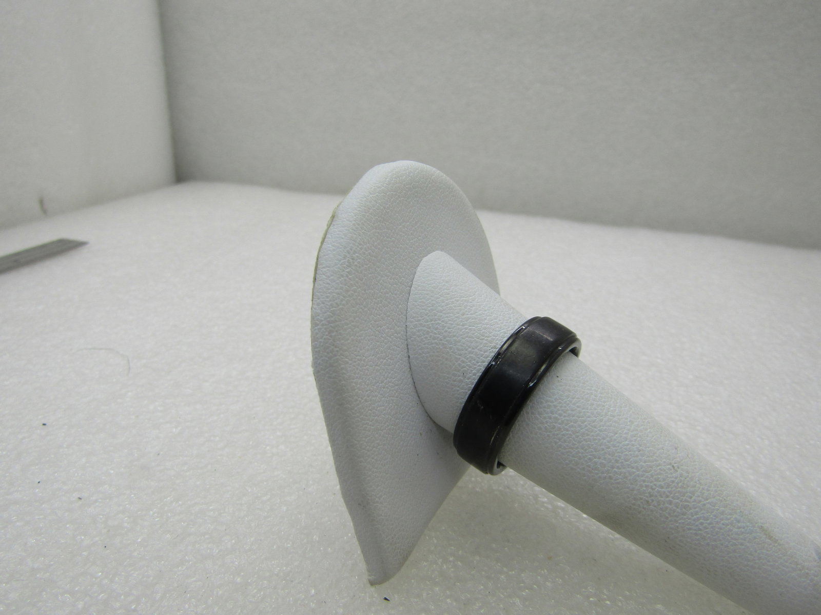 Steelx Men's Black Steel Ring, Sz. 10.5, 6.5mm wide, tiered edges. - 2