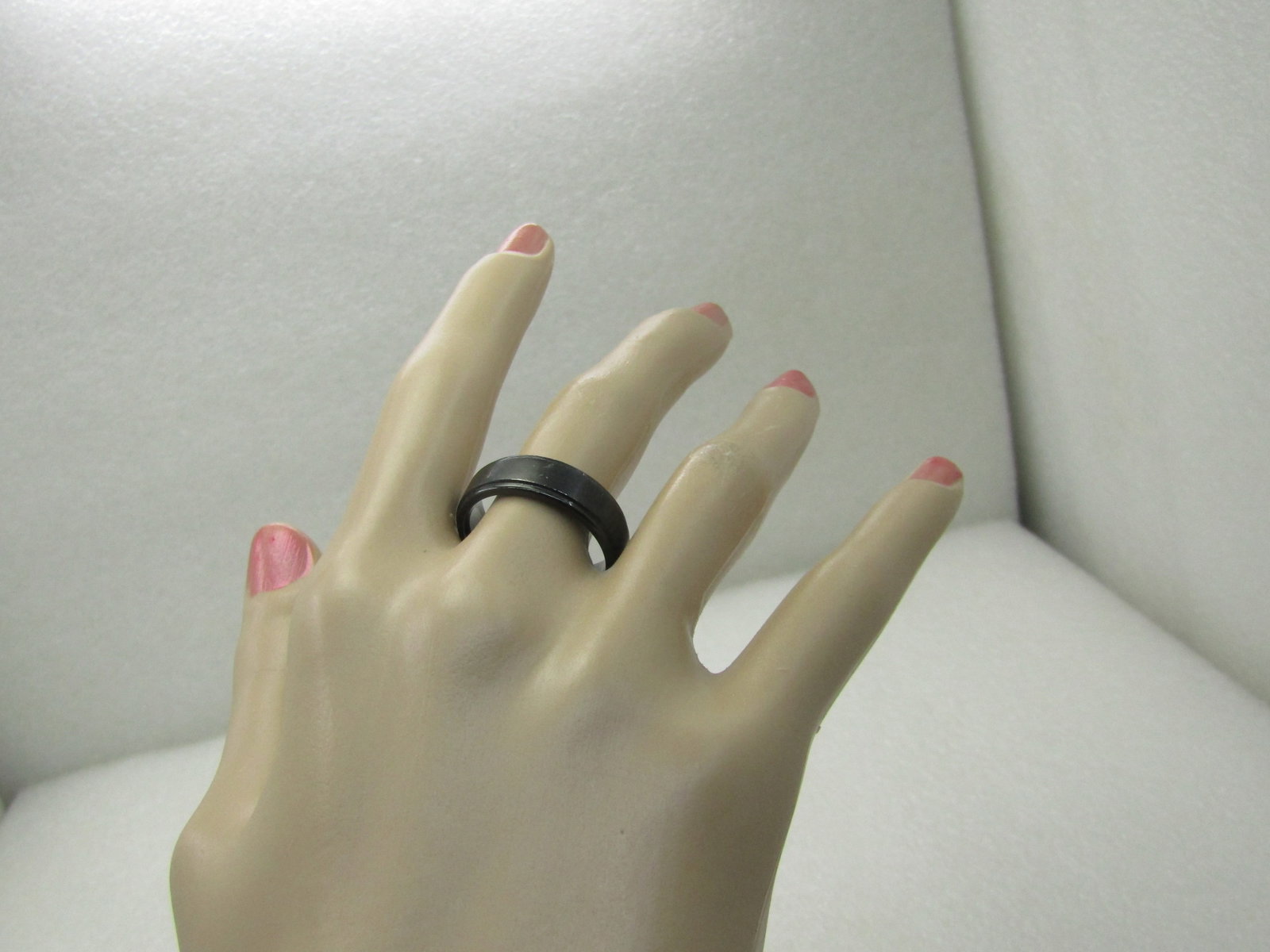Steelx Men's Black Steel Ring, Sz. 10.5, 6.5mm wide, tiered edges. - 7