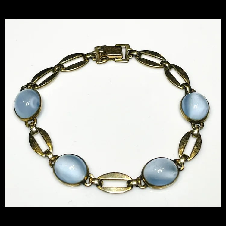 Vintage Cat's Eye Cabochon Gold Bracelet - 3