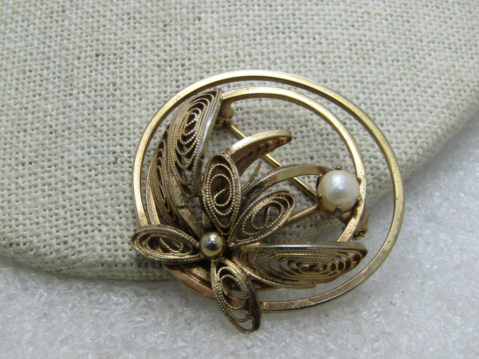 Vintage Faux Pearl Filigree Floral Circle Brooch, 1960's, 1.5" Gold Tone - 2