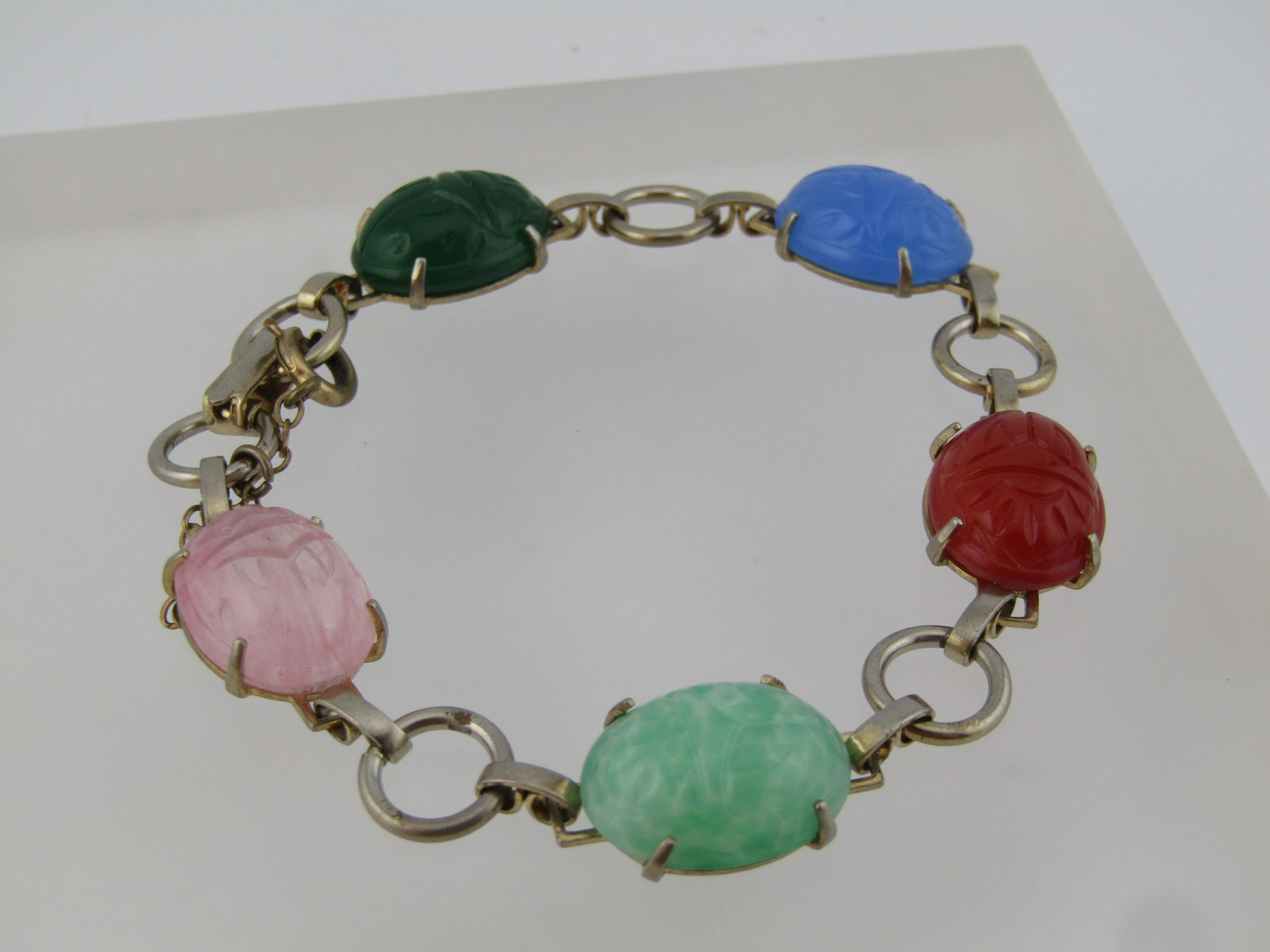 Vintage Glass Scarab Bracelet with Safety Chain, 7.5", 1960's. Egyptian Themed. - 4