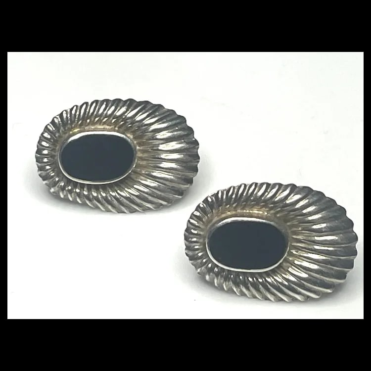 Estate Native American Sterling silver and Black Onyx Oval Earrings - 2