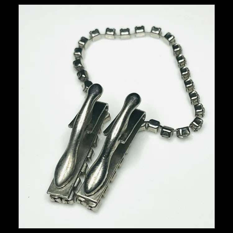 Vintage Art Deco Paste/Rhinestone Collar Clip - 7