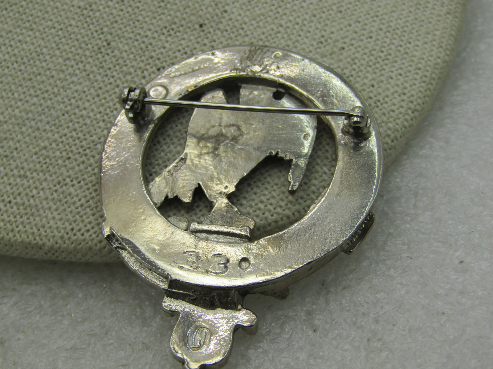 Vintage Scottish Serva Jugum Clan Brooch, Kilt Pin, "My Word" - 4