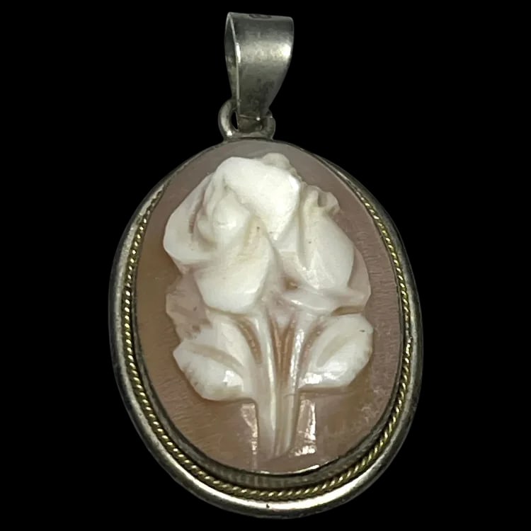 Vintage 800 Silver Shell Cameo Flower Pendant (1 of 7)