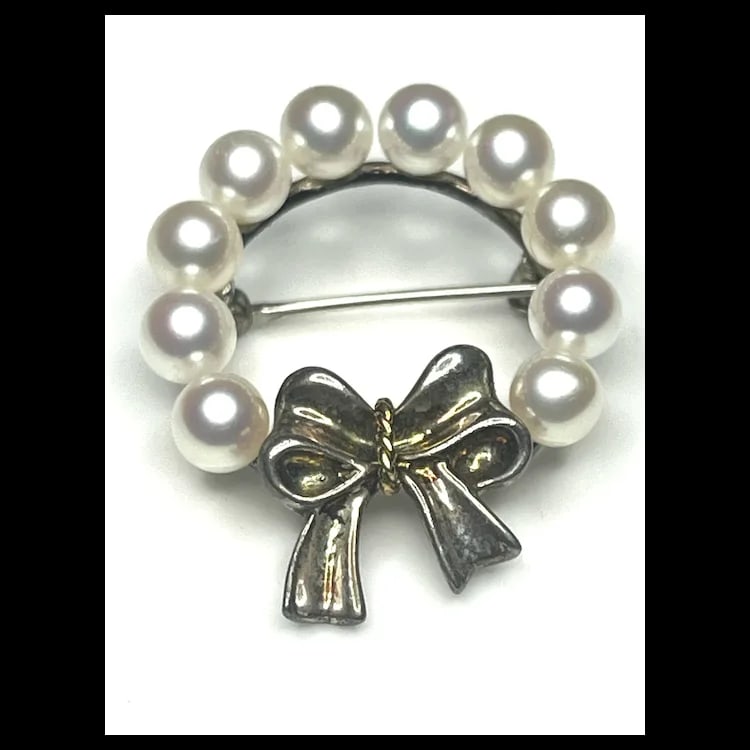 Estate 1989 Tiffany & Co Pearl Bow Wreath Brooch/Pin - 2