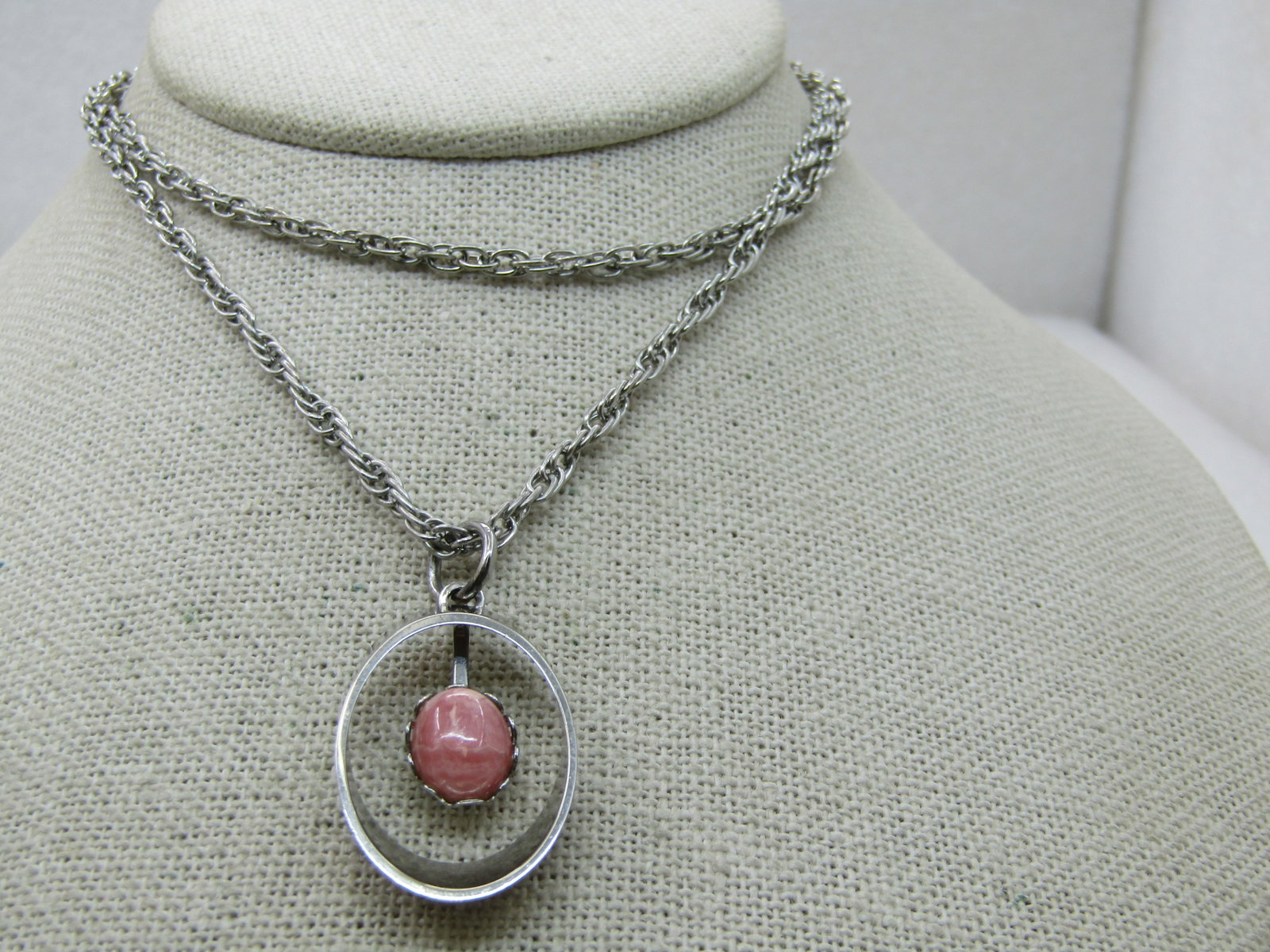 Vintage Rhodocrosite Necklace, 24", Silver Tone, 1970's, Southwestern Appeal - 2