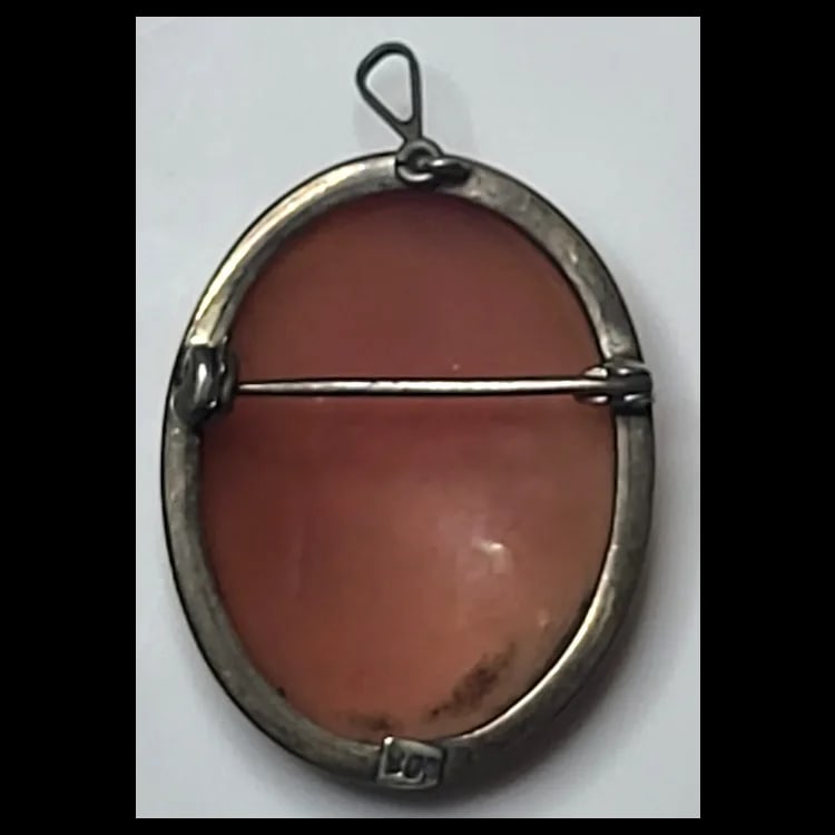Vintage Silver Hand-Carved Shell Cameo Pendant/Brooch - 3