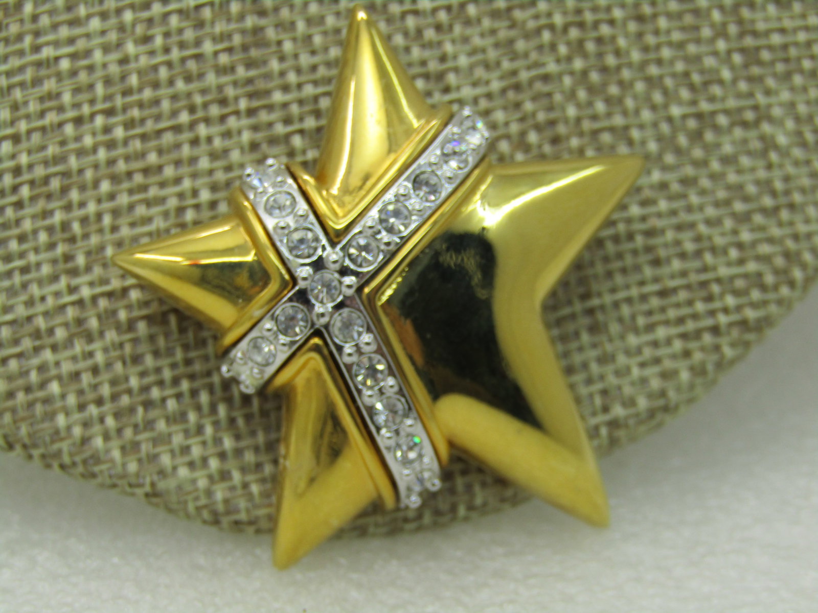 Vintage Joan Rivers Two Tone Star Brooch, CZ/Rhinestones 2" - 2