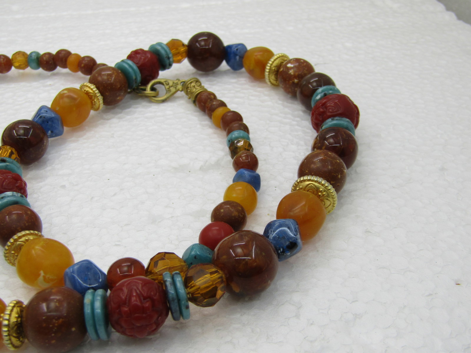 Vintage Graduated Faux Hardstone Beaded Necklace, 26", Mixed Colors - 4