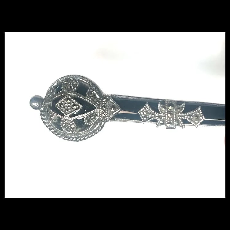 Vintage Sterling Silver, Marcasite, and Black Onyx Brooch/Pin - 4
