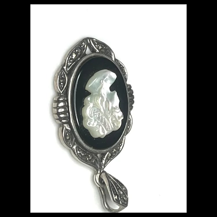 Vintage Sterling Silver and Marcasite Cameo Pendant - 3