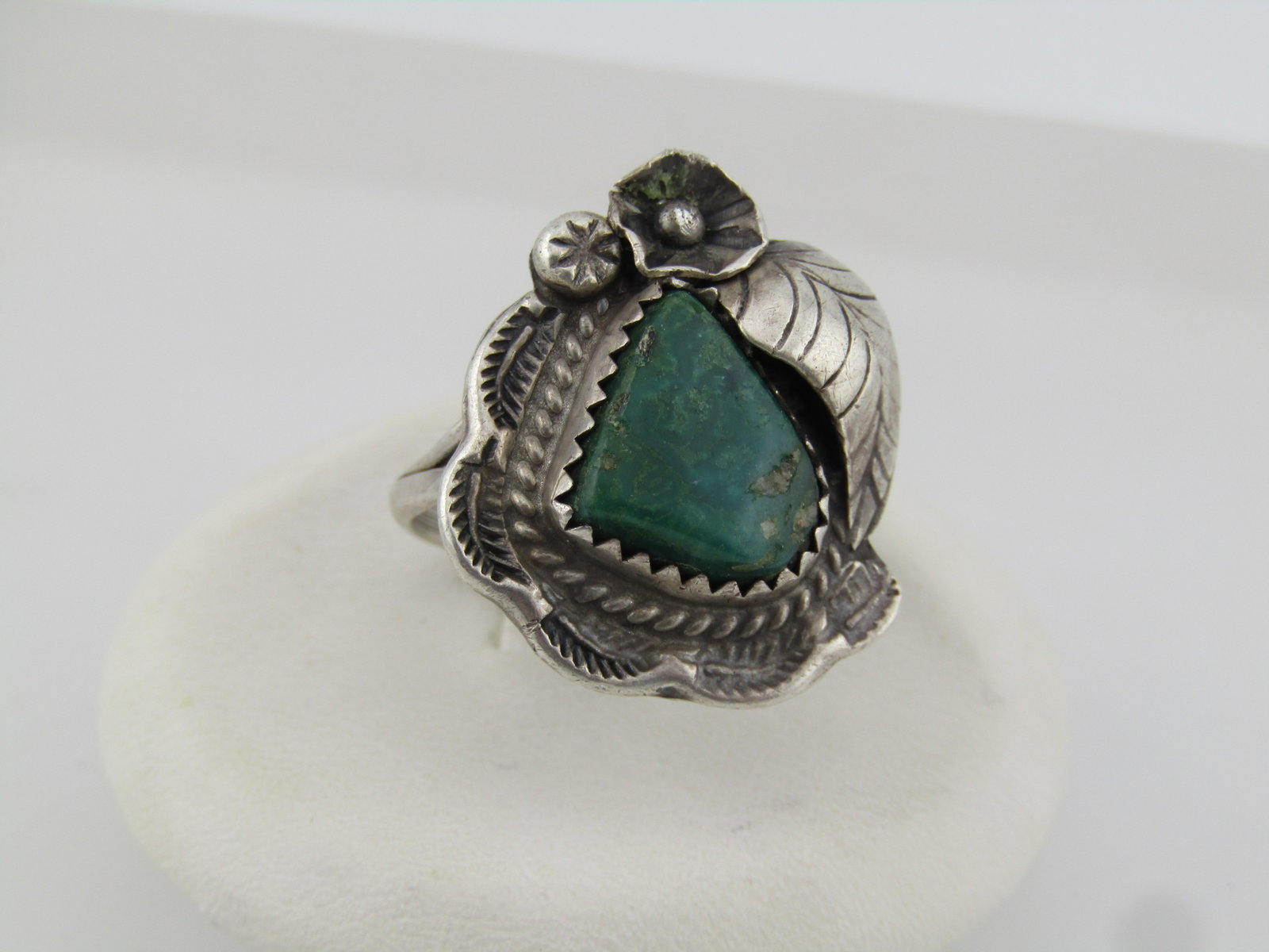 Vintage Sterling Southwestern Green Stone Ring, Sz. 6, 1960's-1970's - 2