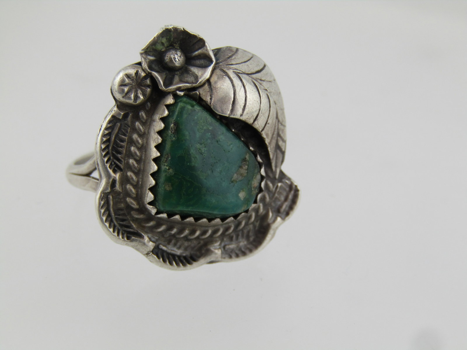 Vintage Sterling Southwestern Green Stone Ring, Sz. 6, 1960's-1970's - 5