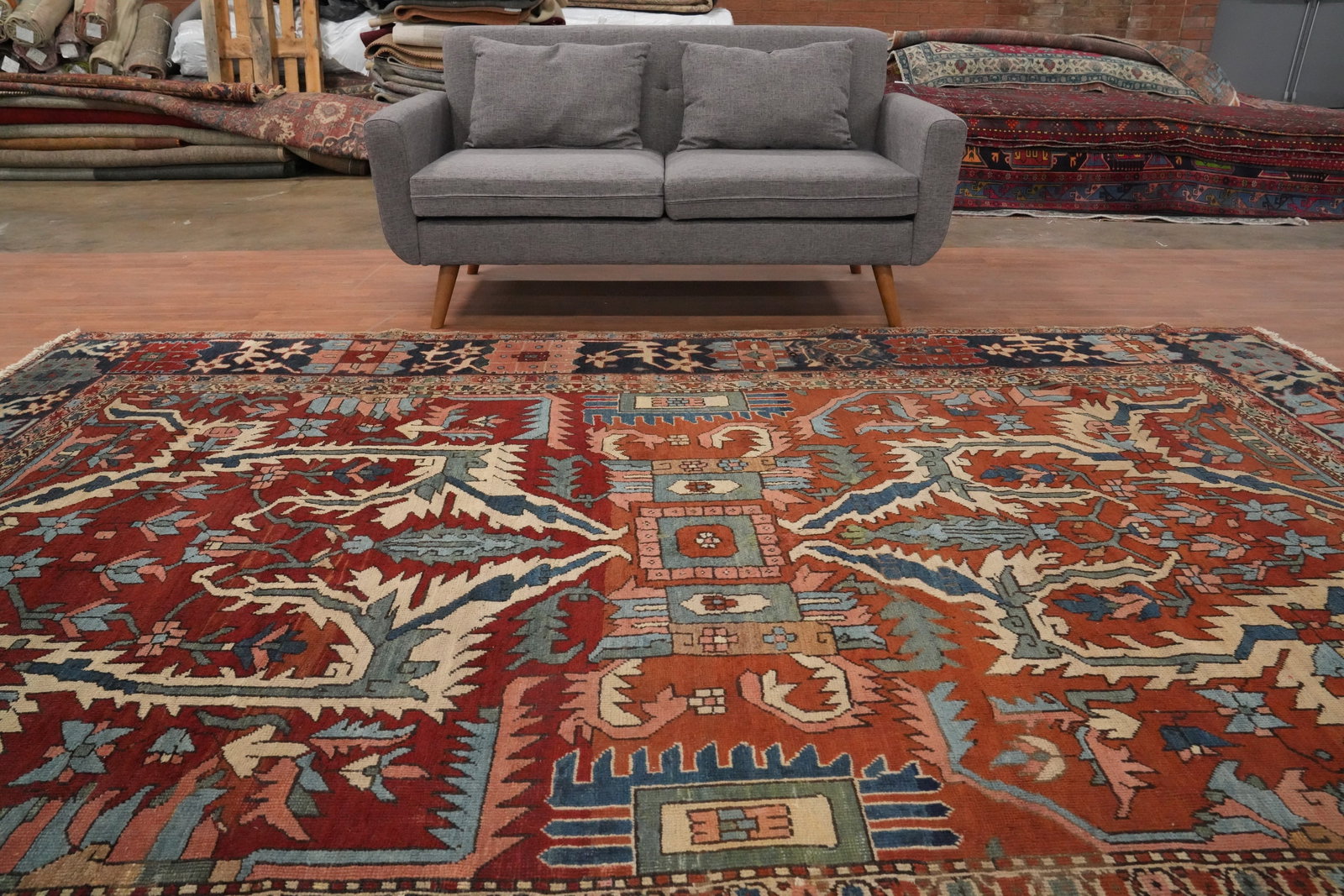 Pre-1900 Vegetable Dye Heriz Serapi Persian Area Rug 8x12: Title: Pre-1900 Vegetable Dye Heriz Serapi Persian Area Rug 8x12 Description:A Beautiful Genuine Iran ( Persia ) Heriz (serapi) rug is Hand Knotted by skillful weavers in Iran ( Persia )