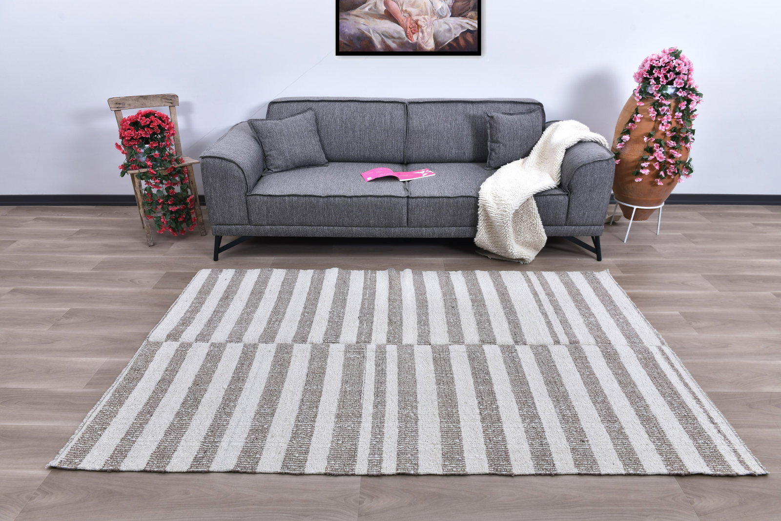 4'7'' x 7'6'' Turkish Handmade Kilim Rug - 241169 (1 of 14)