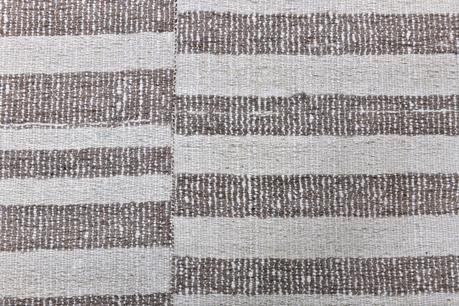 4'7'' x 7'6'' Turkish Handmade Kilim Rug - 241169 - 5