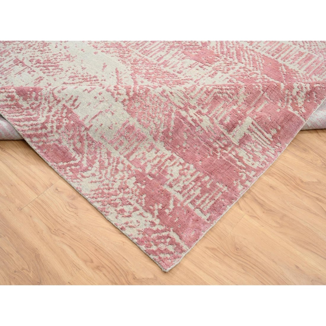 Rose Pink, Jacquard Hand Loomed, Wool and Art Silk, Oversized Rug - 6