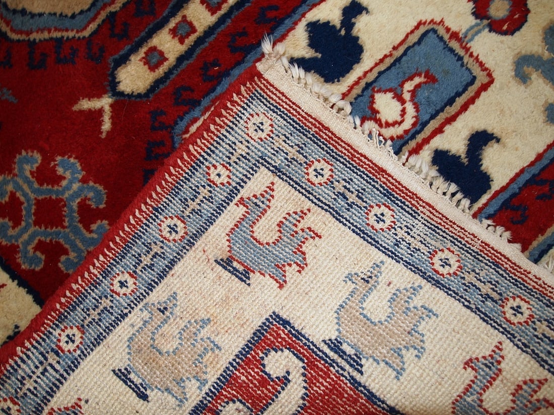 Handmade vintage Caucasian Kazak rug 4' x 6' (122cm x 185cm) 1970s - 9