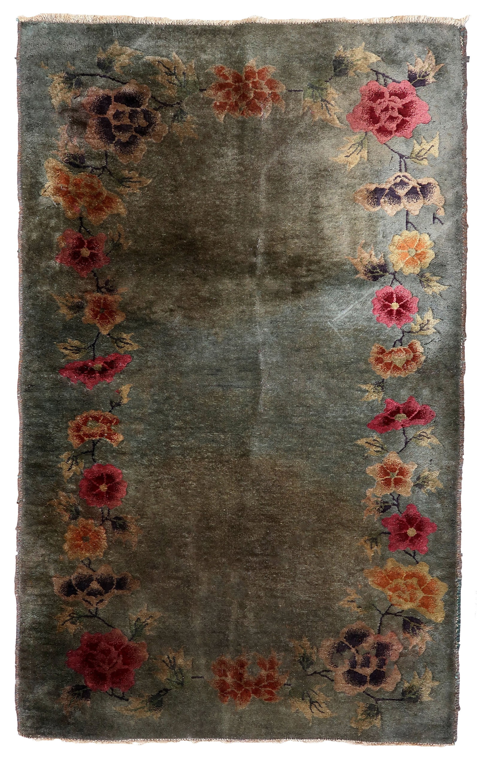 Handmade antique Art Deco Chinese rug 2.9' x 4.7' (90cm x 145cm) 1920s: Title: Handmade antique Art Deco Chinese rug 2.9' x 4.7' (90cm x 145cm) 1920s Origin:China Dimensions: 2.9' x 4.7' (90cm x 145cm) Materials:wool Year:1920s Description:Handmade antique Art Deco