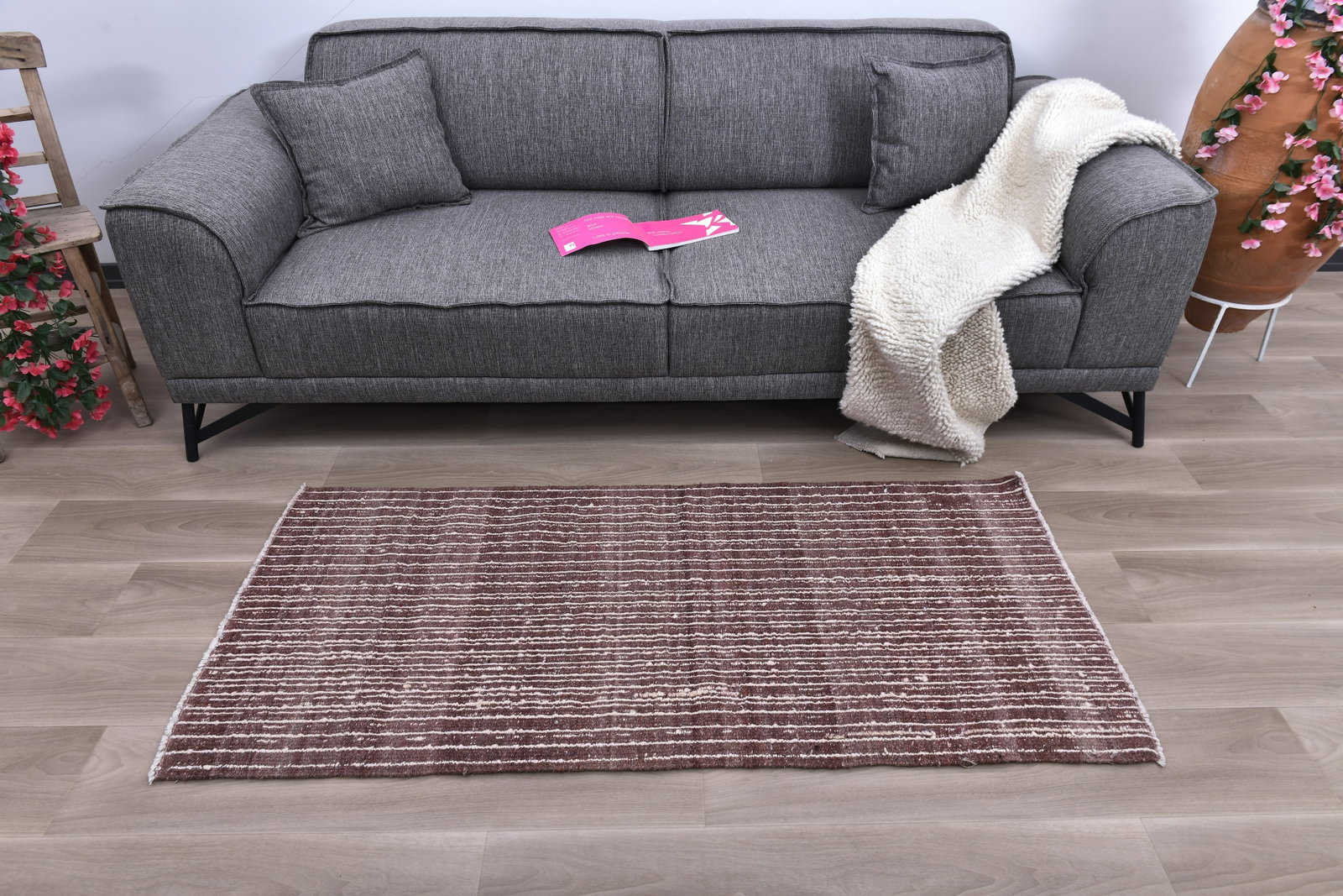 2'4'' x 5'4'' Turkish Handmade Kilim Rug - 241130: Title: 2'4'' x 5'4'' Turkish Handmade Kilim Rug - 241130 Description:2'4'' x 5'4'' Turkish Handmade Kilim Rug - 241130 Origin:Turkiye Date/Period:1960-90 Materials:Wool,Cotton Dimension:2'4''x5'4''